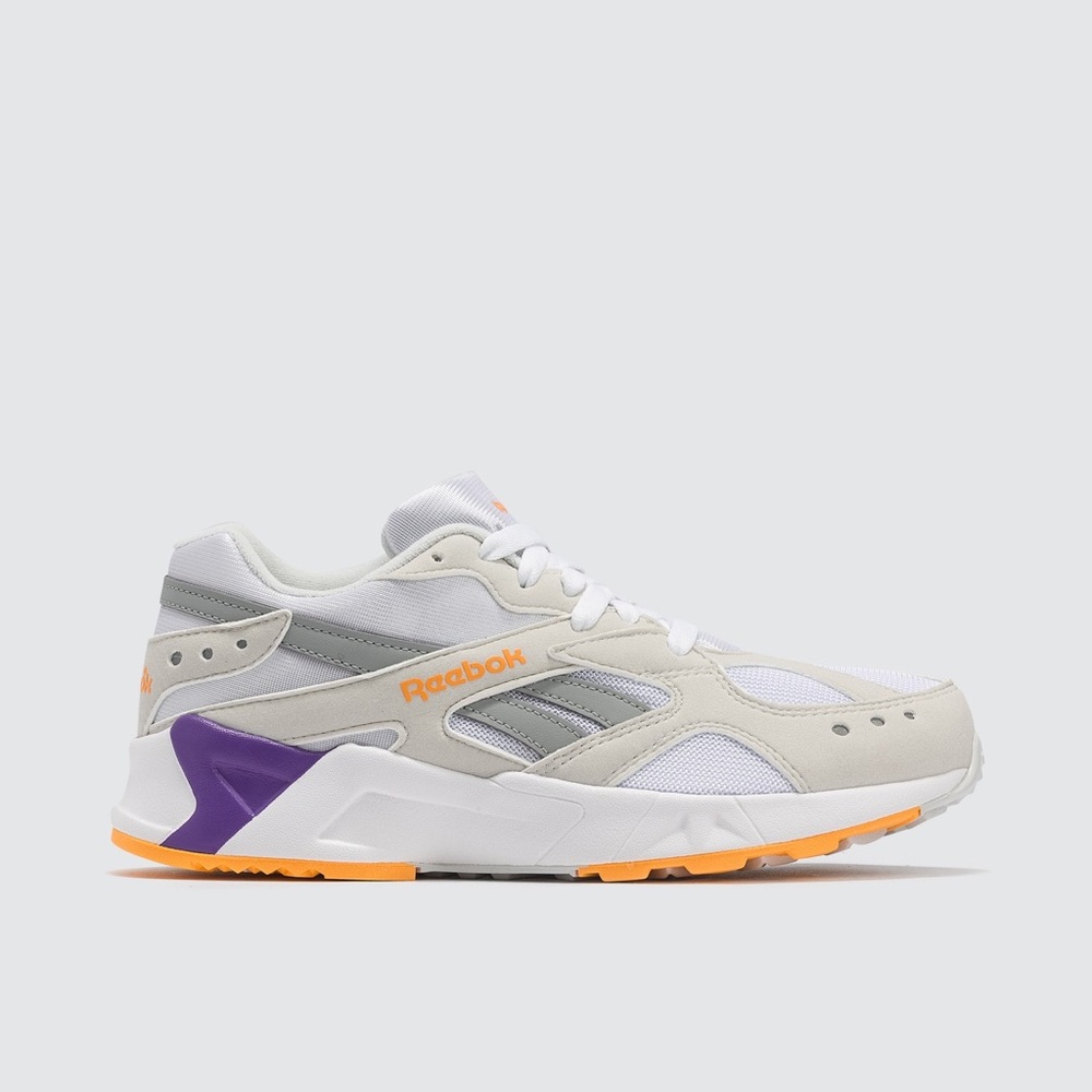 NEW Reebok Aztrek Sneakers